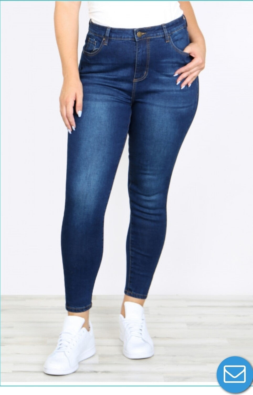 Curvy Queen Blue Jean