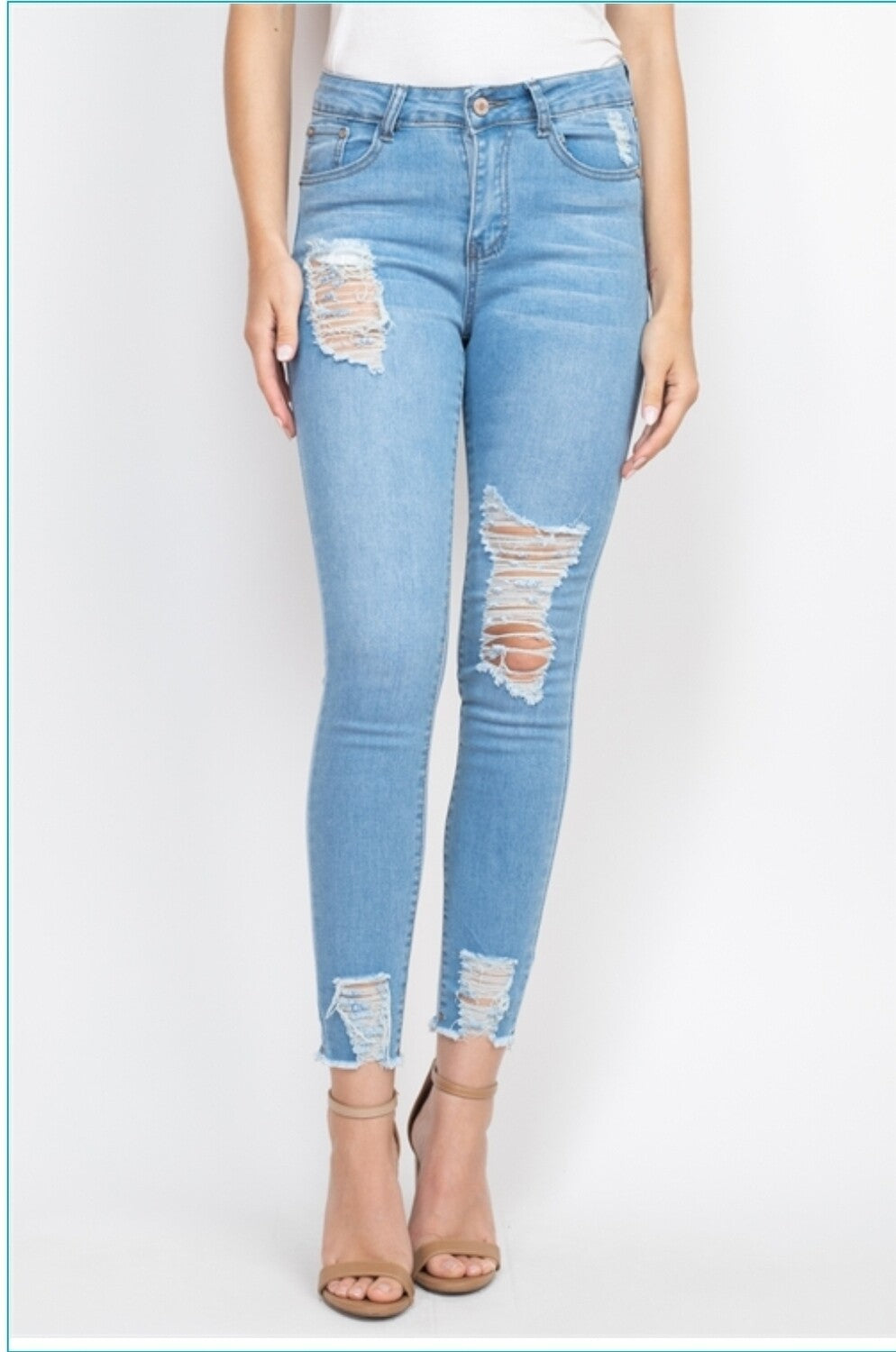 Nina Rossi Distressed Jeans