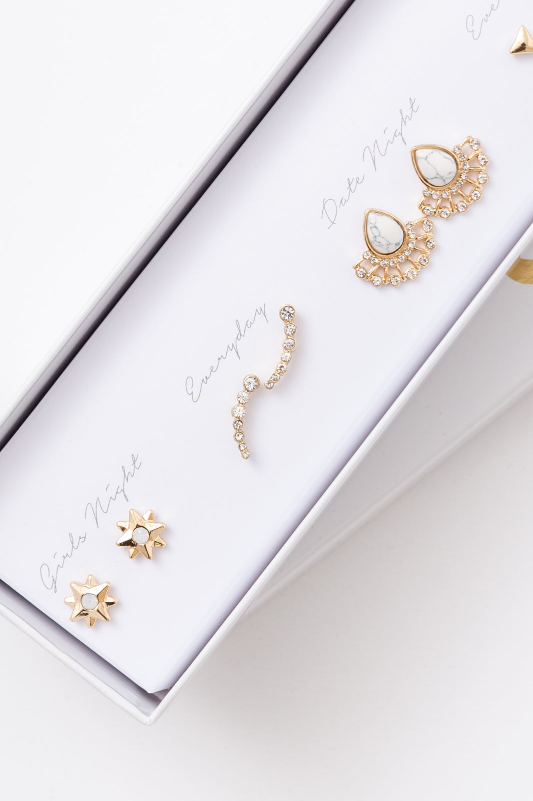Bold In Gold Box Earring Set